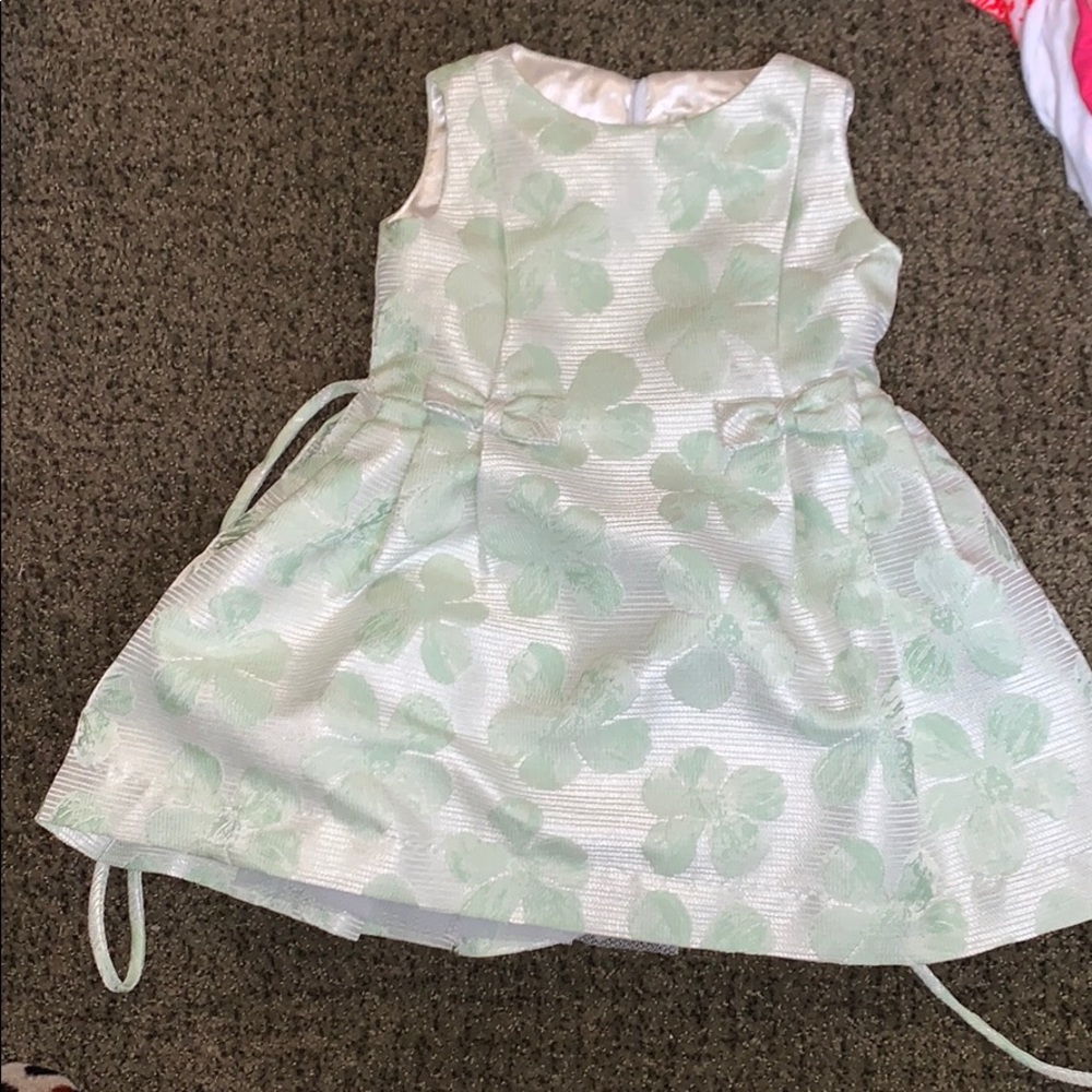 Green Floral Helena Dress Size 2